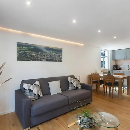 Feldmann Auf Der Mauer * Schmallenberg